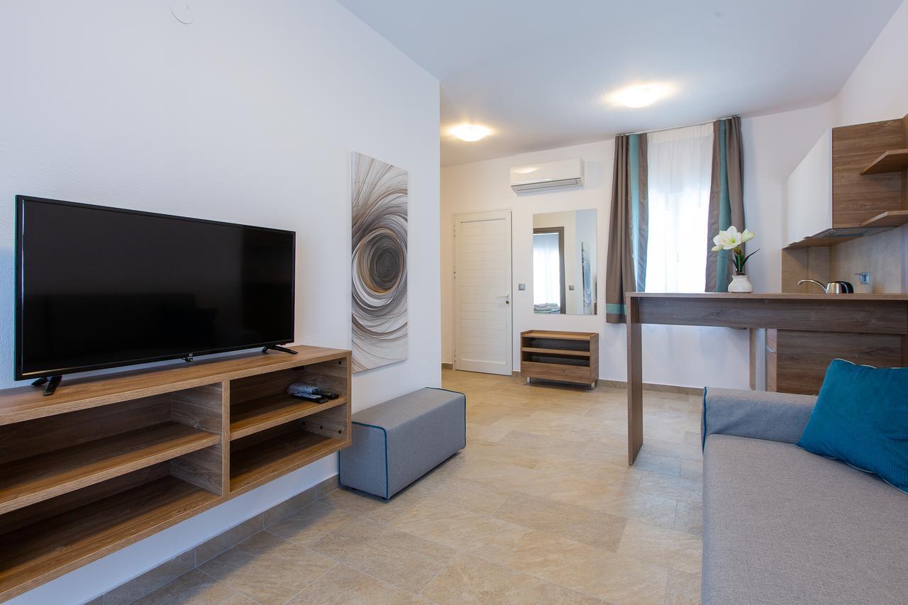 Saint Lucas Suites Νέα Ποτίδαια Εξωτερικό φωτογραφία